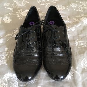 Aldo Black Patent Oxford Flats